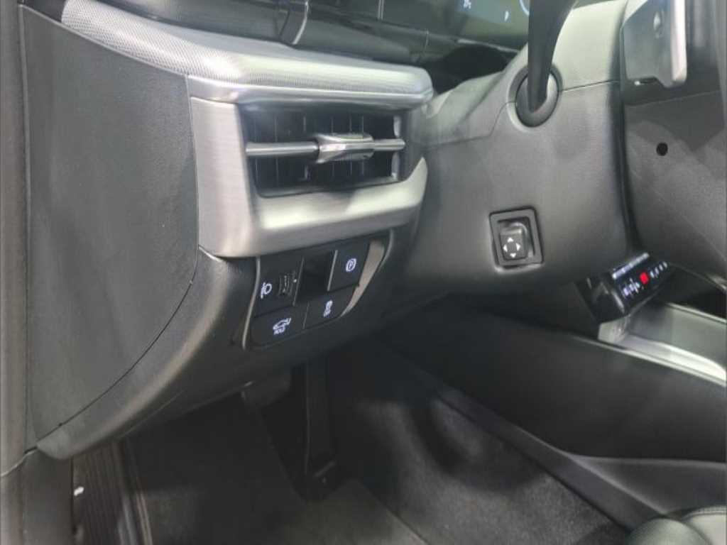 HYUNDAI Grandeur - Vista 10