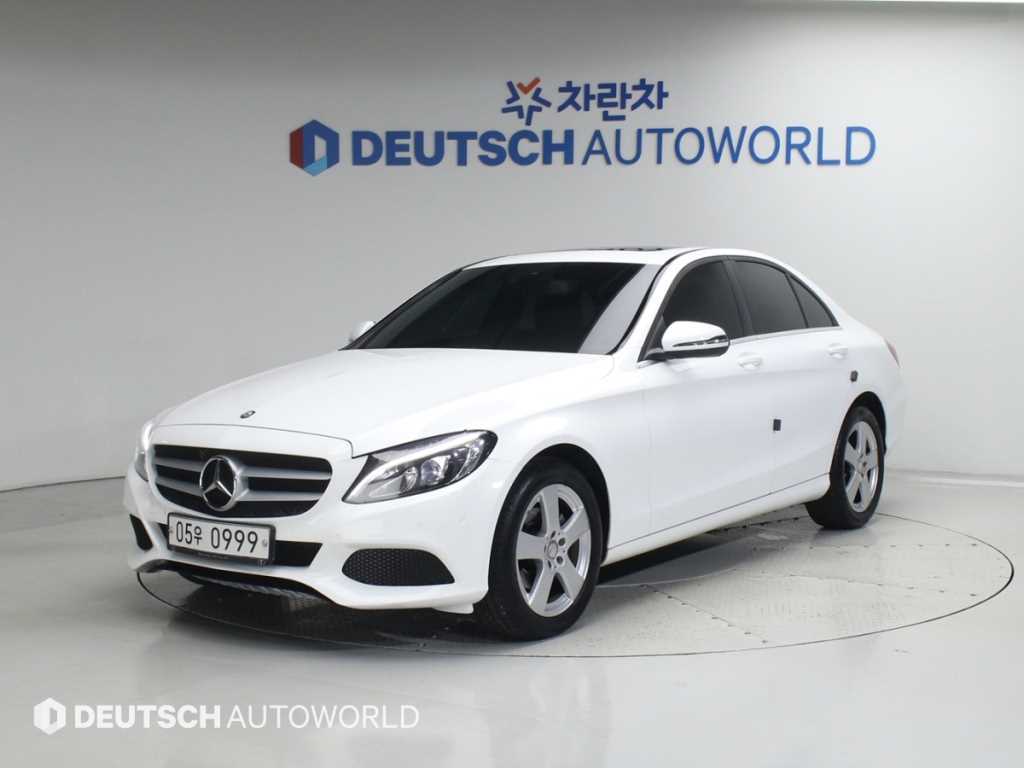 Mercedes Benz C Class 2015 Blanco - Importación desde Corea - HF Imports Iquique - Foto 1