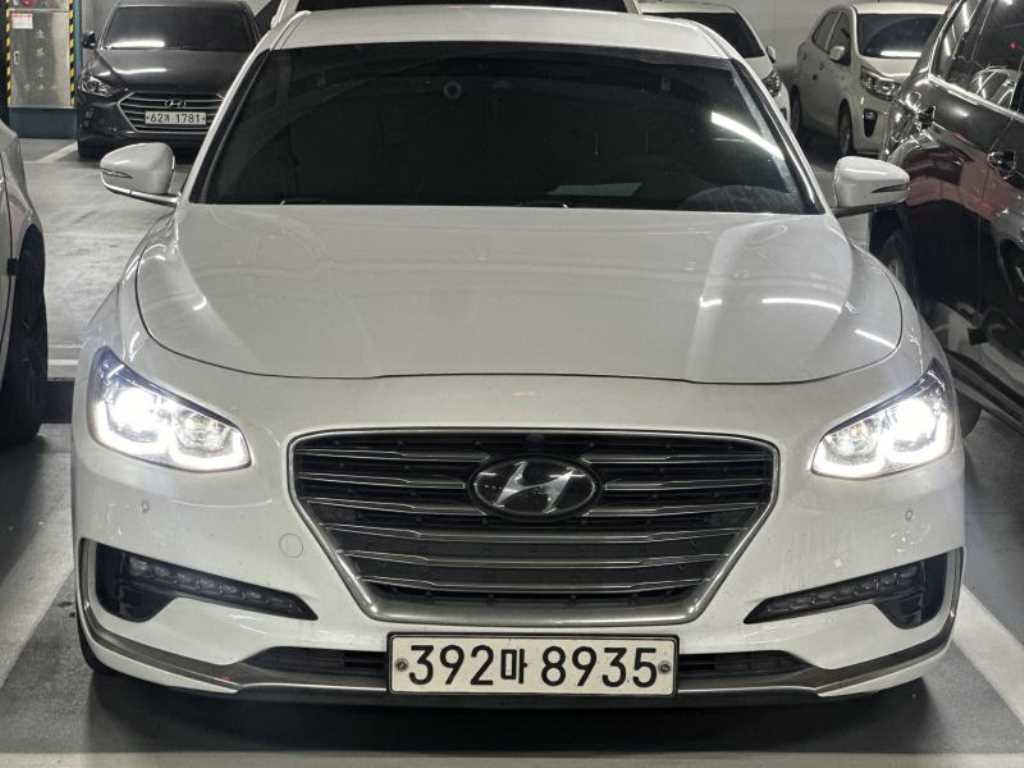 HYUNDAI Grandeur - Vista 2