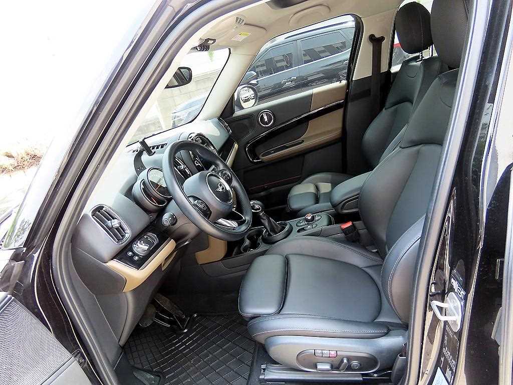 Mini Countryman - Vista 7
