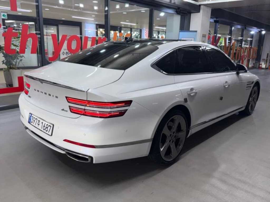 Genesis G80 - Vista 6