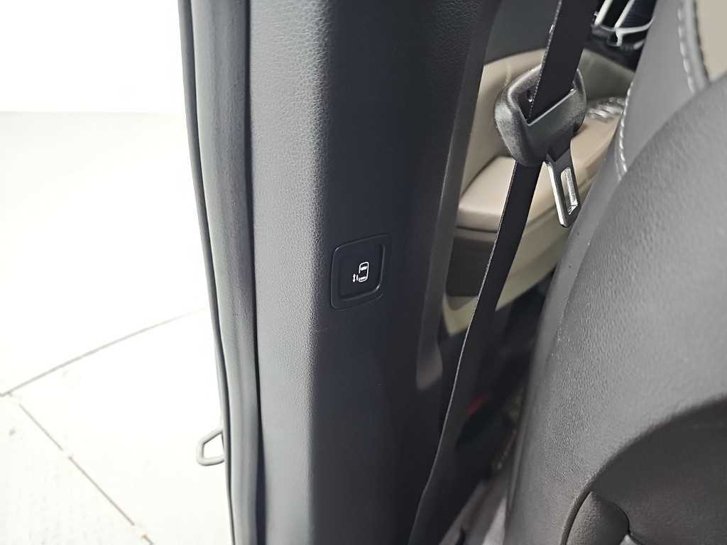 KIA Carnival 2023 Negro - Importación desde Corea - HF Imports Iquique - Foto 16