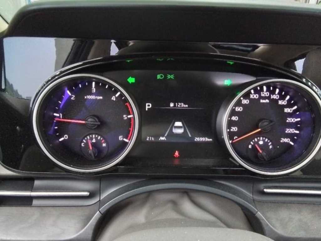 KIA Carnival 2023 Negro - Importación desde Corea - HF Imports Iquique - Foto 14