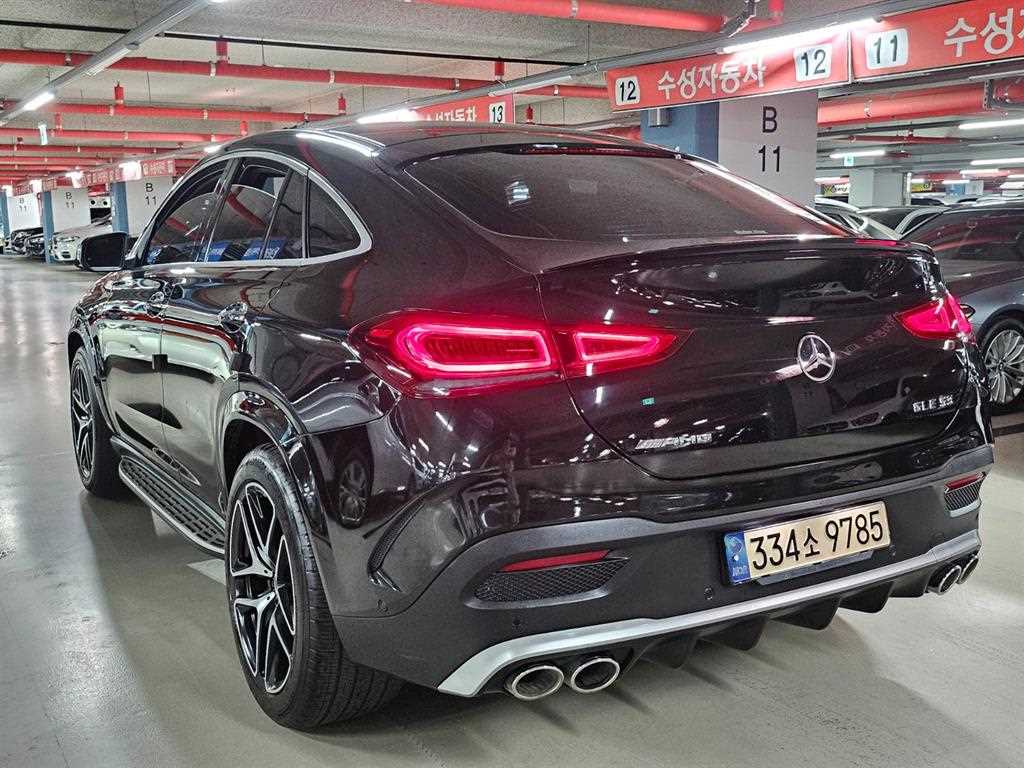 Mercedes Benz GLE Class - Vista 9