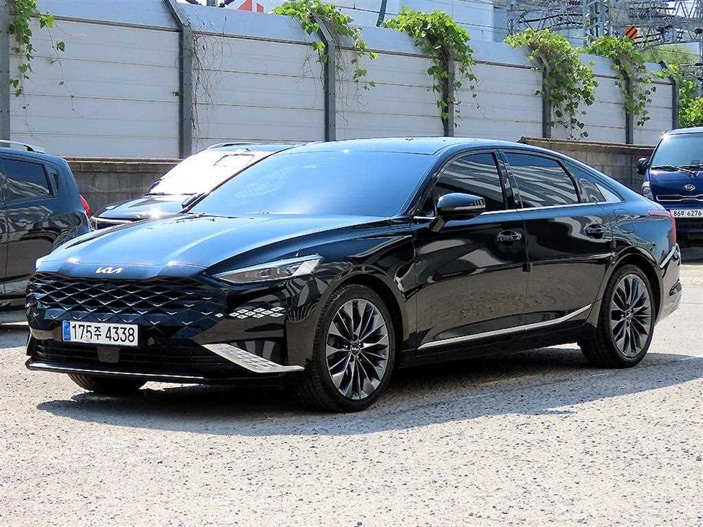 KIA K8 - Vista 2