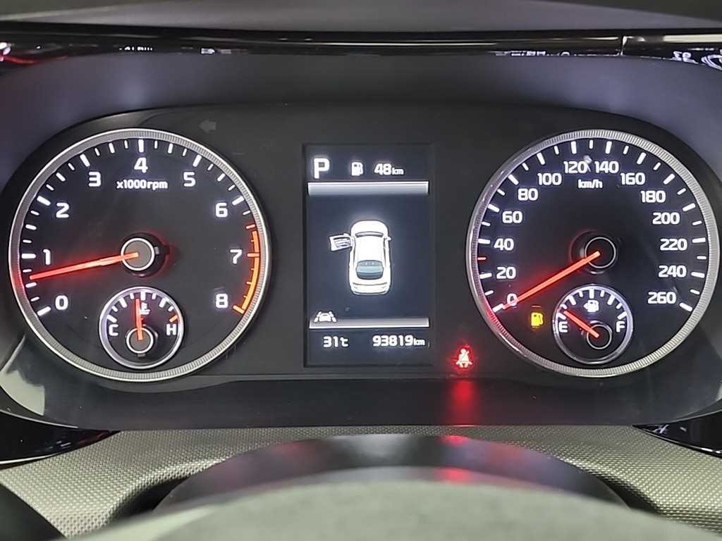 KIA K5 - Vista 8