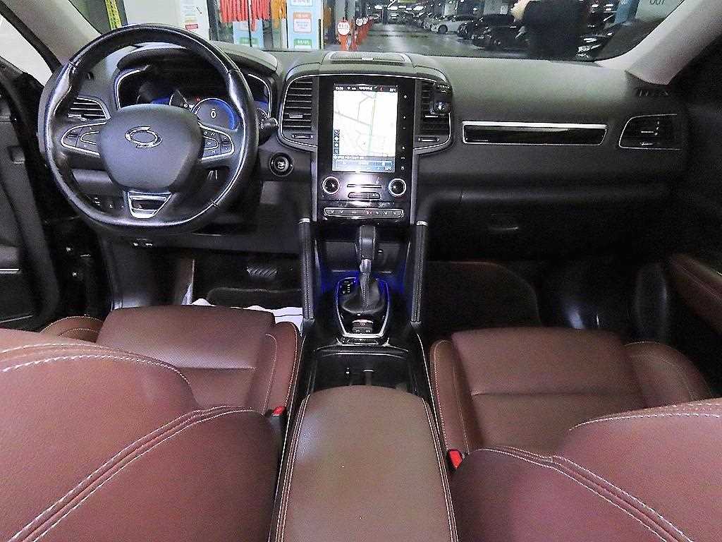 SAMSUNG QM6 - Vista 12