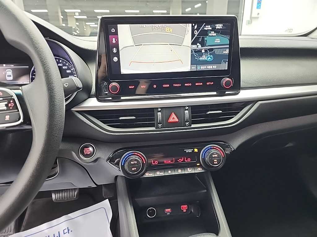 KIA K3 - Vista 12
