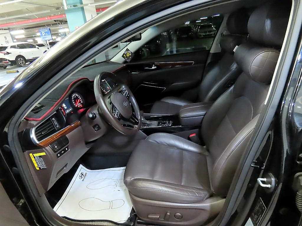 KIA K7 - Vista 8
