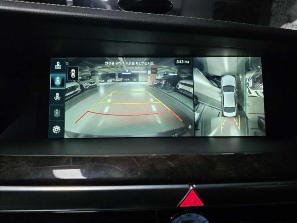 Genesis G90 - Vista 11