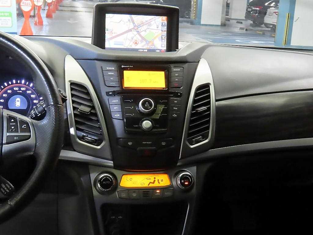 Ssangyong Korando 2014 Gris - Importación desde Corea - HF Imports Iquique - Foto 13