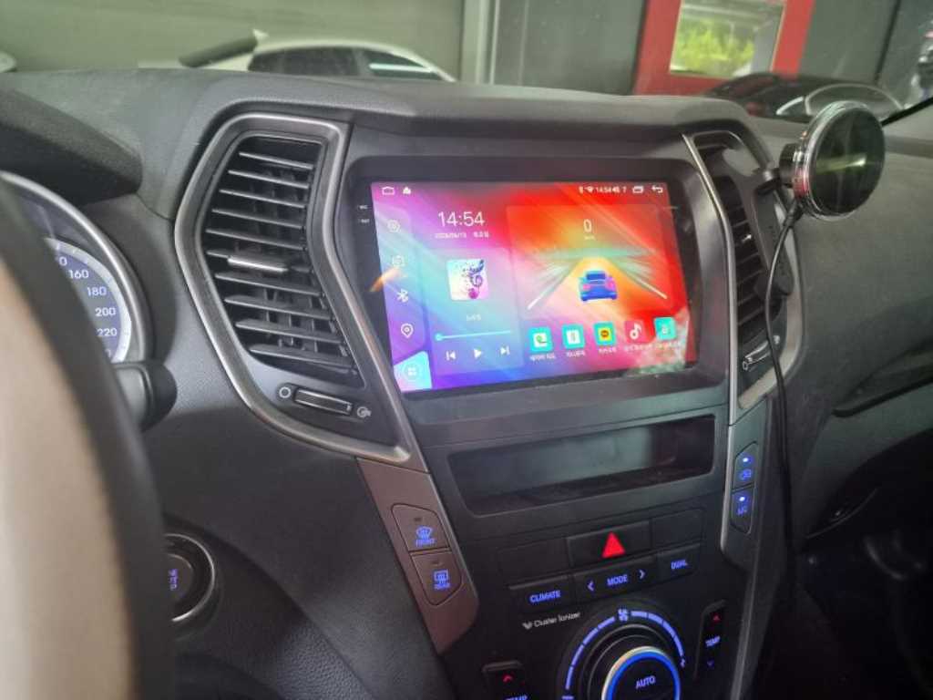 HYUNDAI Santa Fe - Vista 9
