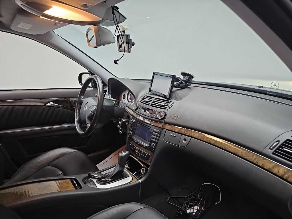 Mercedes Benz E class 2009 Negro - Importación desde Corea - HF Imports Iquique - Foto 19