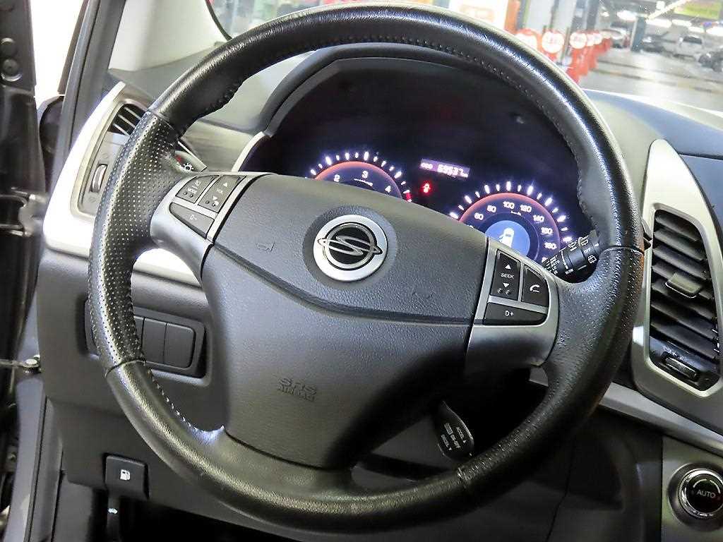 Ssangyong Korando - Vista 10