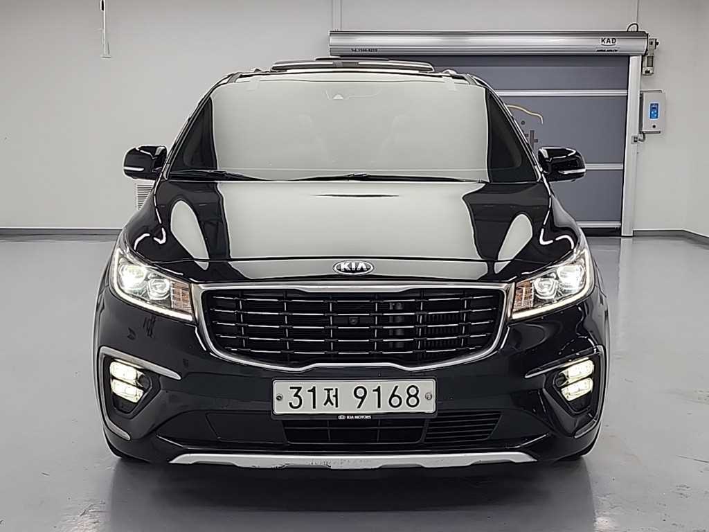 KIA Carnival - Vista 2