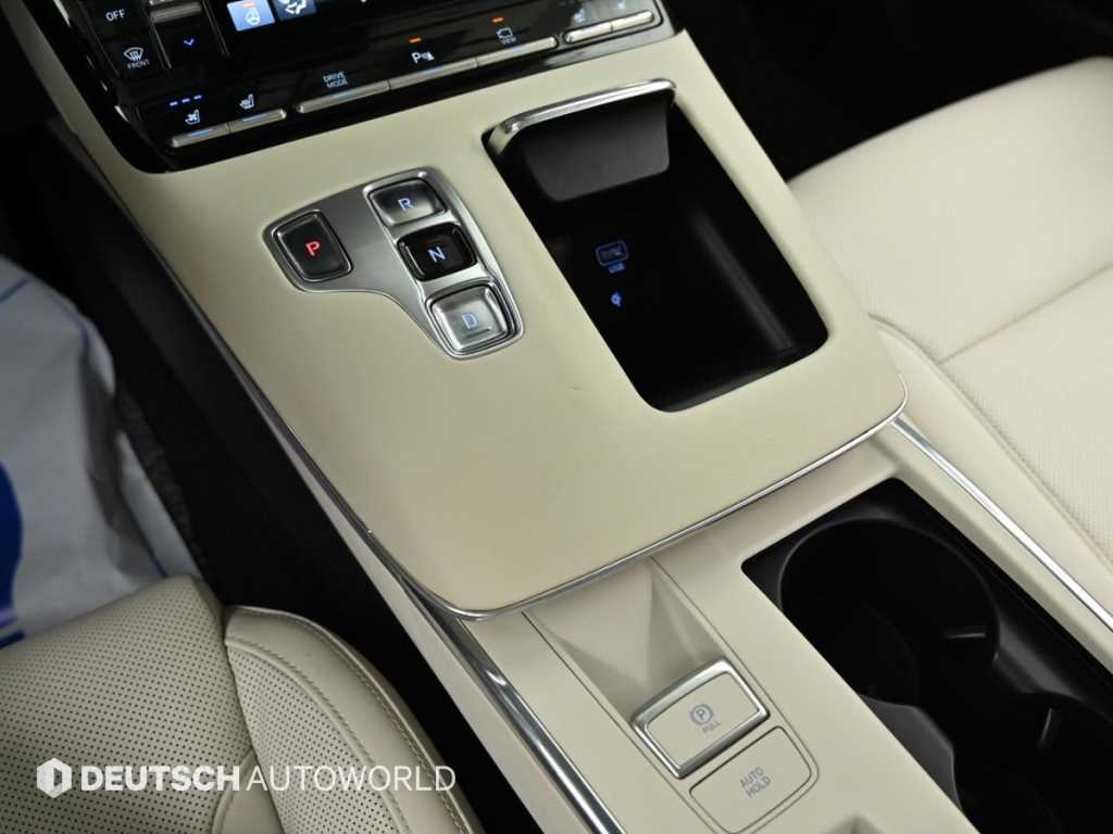 HYUNDAI Grandeur - Vista 11