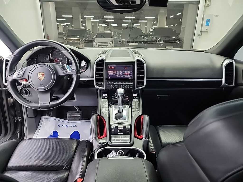 Porsche Cayenne - Vista 9