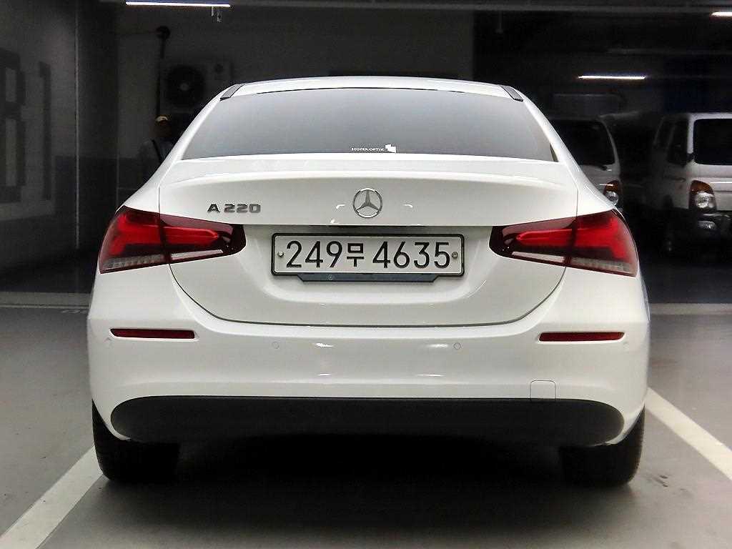 Mercedes Benz A Class - Vista 3