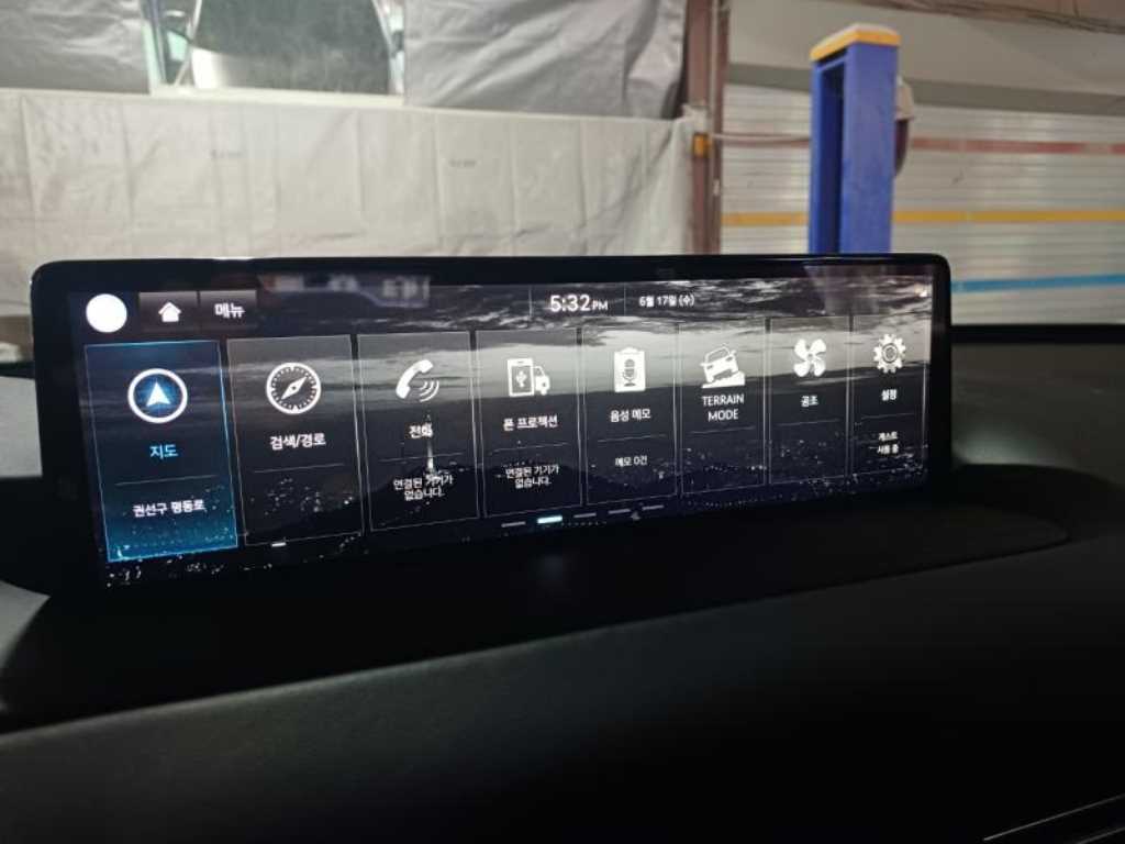 Genesis GV80 - Vista 7