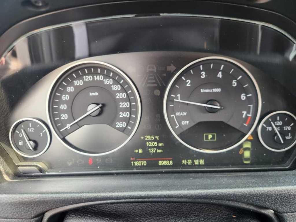 BMW 3 series - Vista 8
