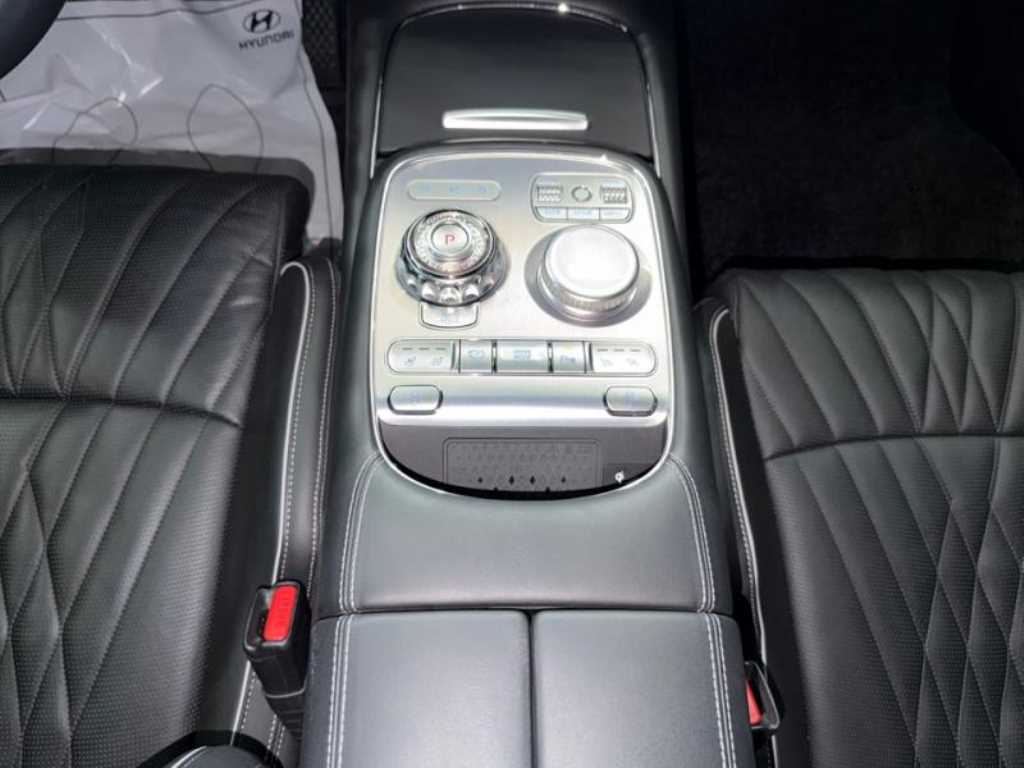 Genesis G90 2023 Negro - Importación desde Corea - HF Imports Iquique - Foto 13