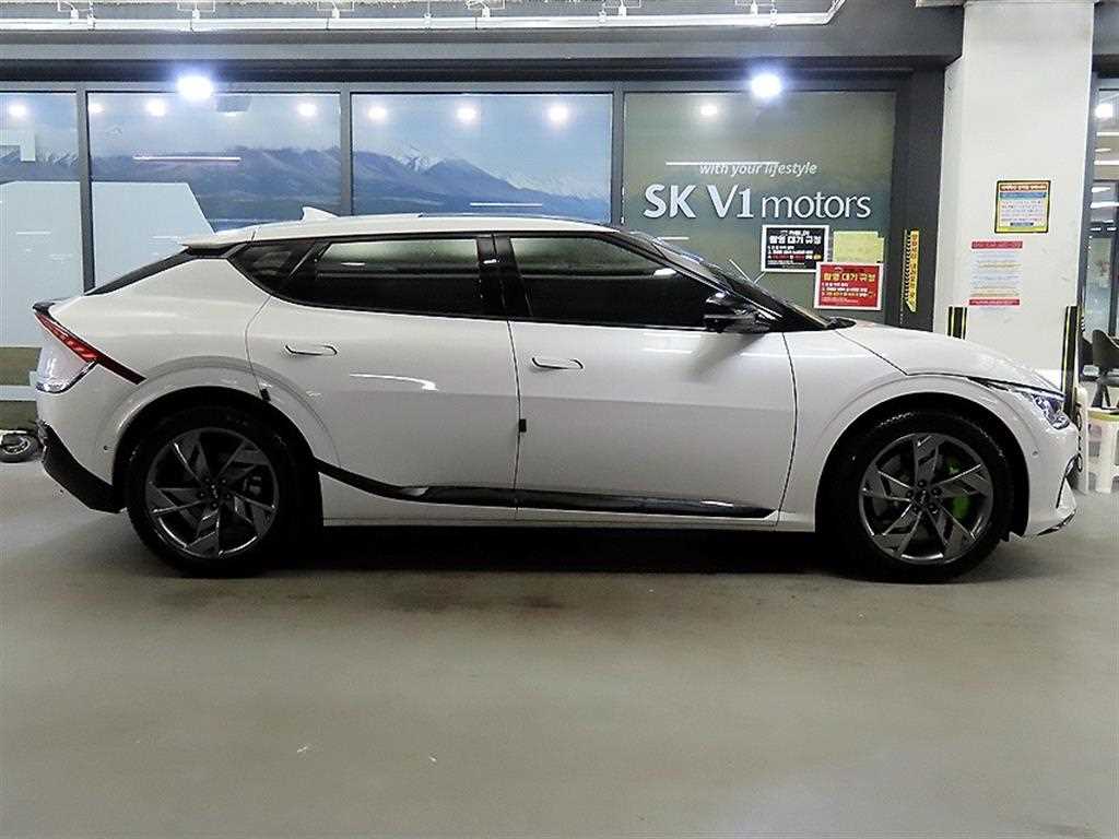 KIA EV6 - Vista 3