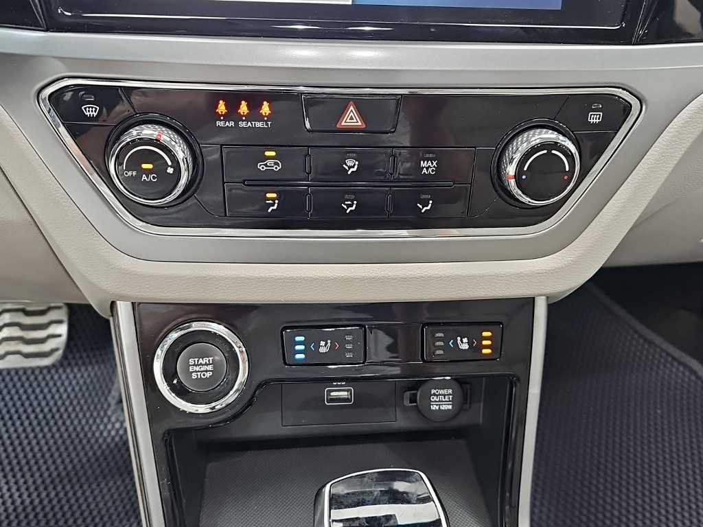 Ssangyong Korando - Vista 12