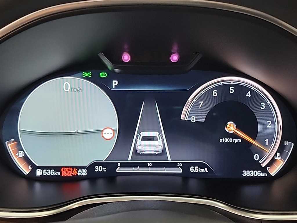 Genesis G80 - Vista 8
