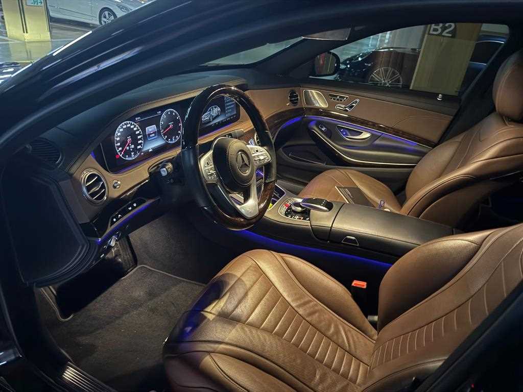 Mercedes Benz S Class - Vista 10