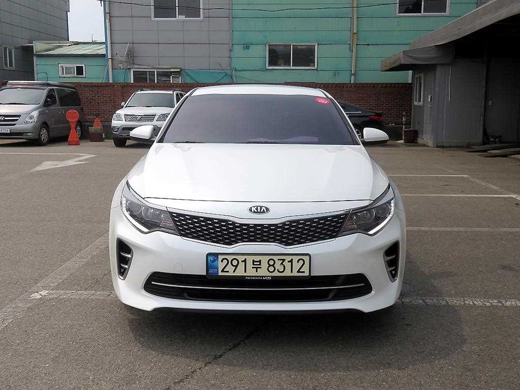 KIA K5 2016 Blanco - Importación desde Corea - HF Imports Iquique - Foto 1