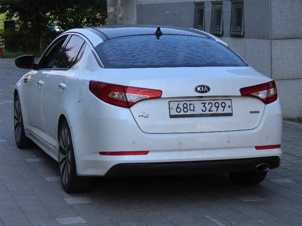 KIA K5 - Vista 6