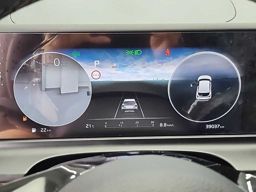 KIA Seltos - Vista 8