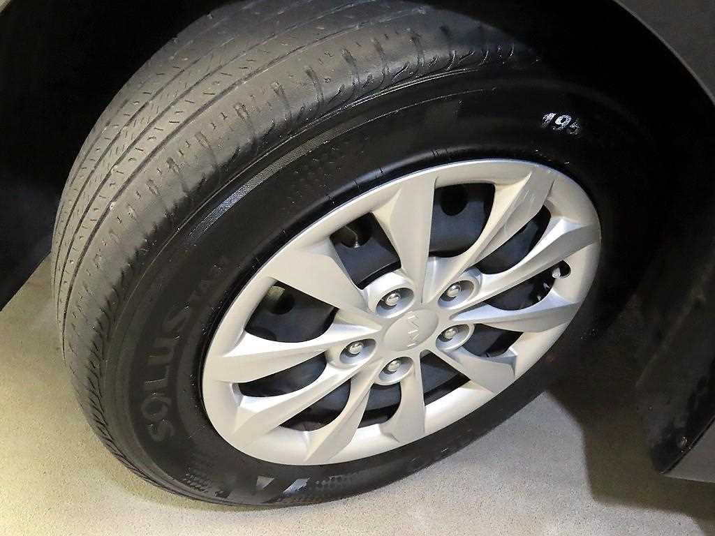 KIA K3 2021 Gris - Importación desde Corea - HF Imports Iquique - Foto 19