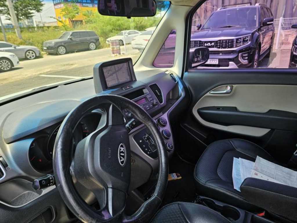 KIA Ray - Vista 2