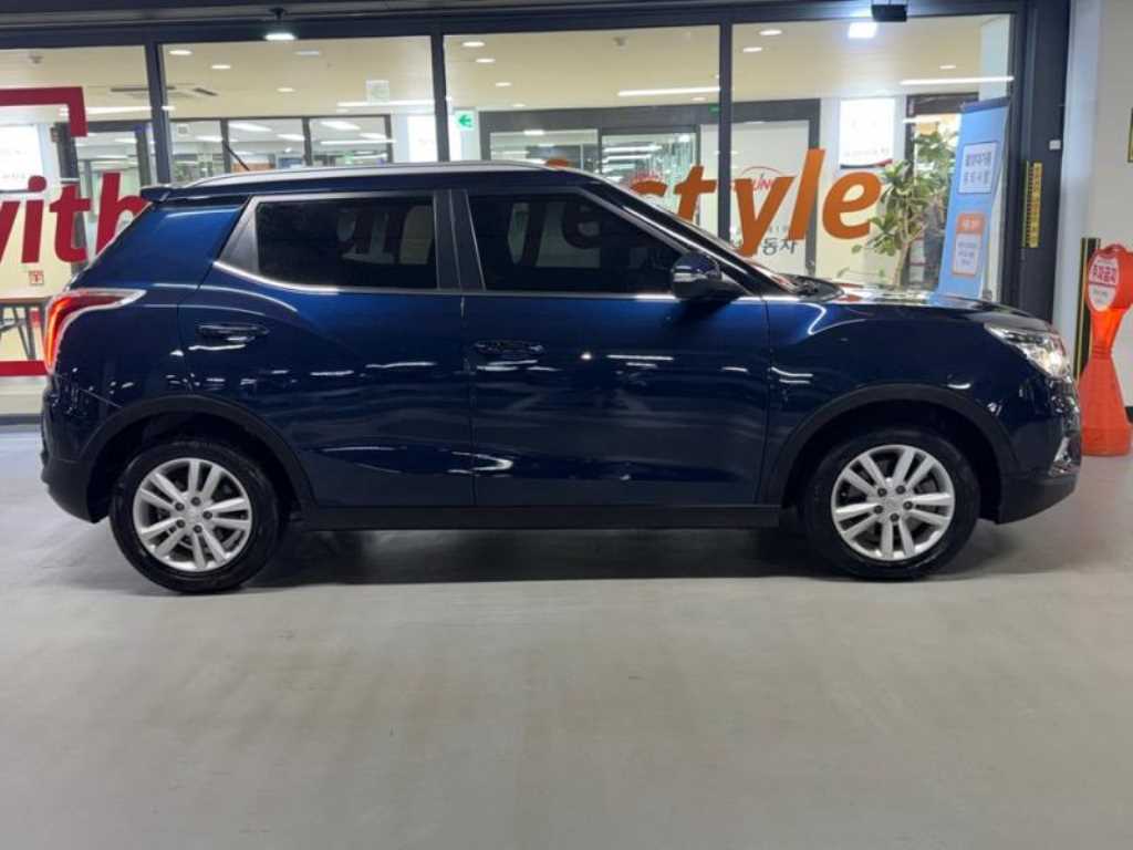 Ssangyong Tivoli - Vista 3