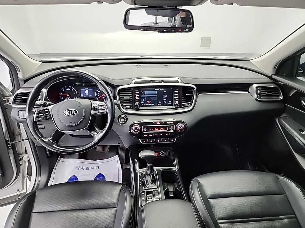 KIA Sorento - Vista 7