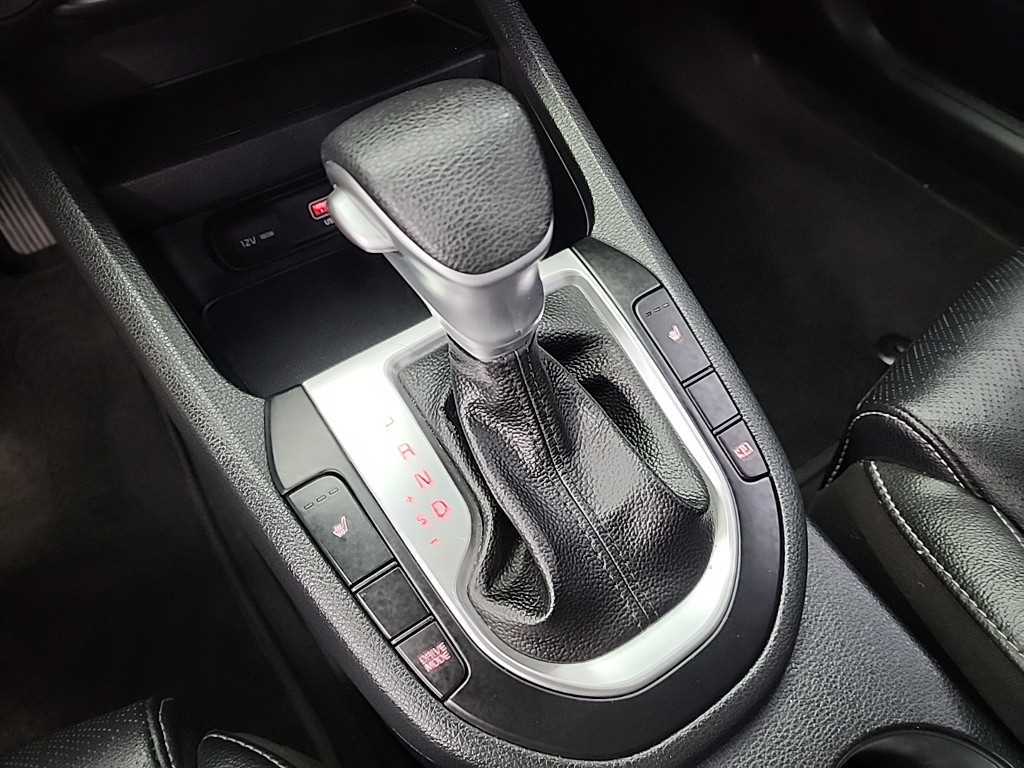 KIA K3 - Vista 10