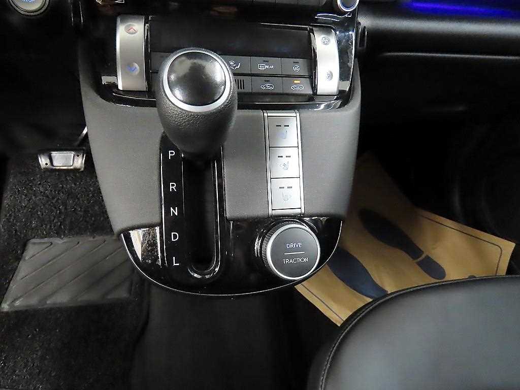 HYUNDAI Casper - Vista 12