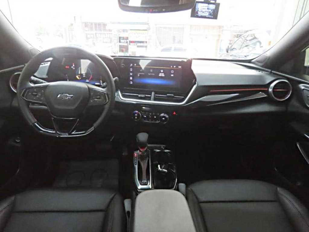Chevrolet Trax - Vista 9