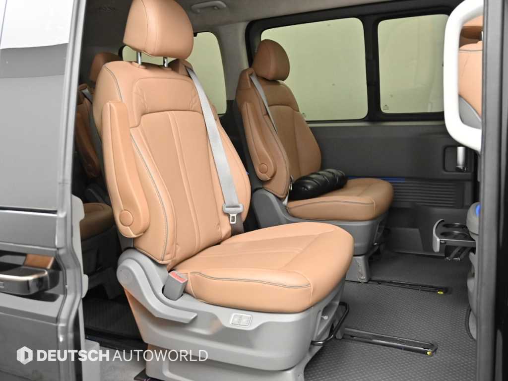 HYUNDAI Staria 2024 Negro - Importación desde Corea - HF Imports Iquique - Foto 14