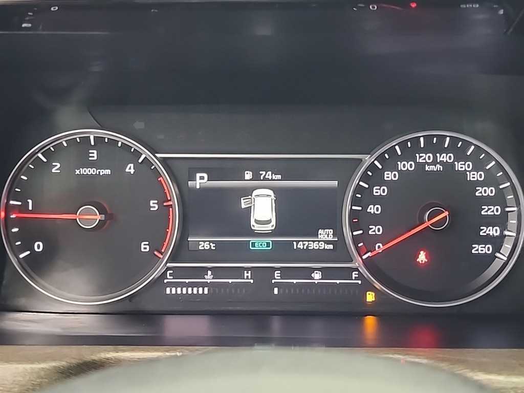 KIA Sorento - Vista 8