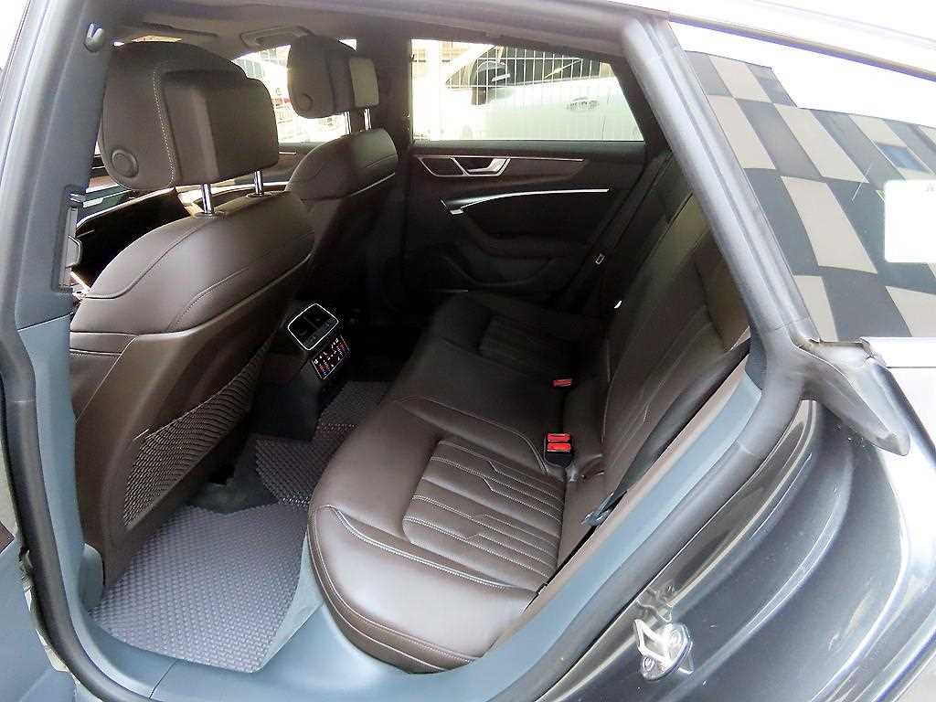Audi A7 - Vista 8