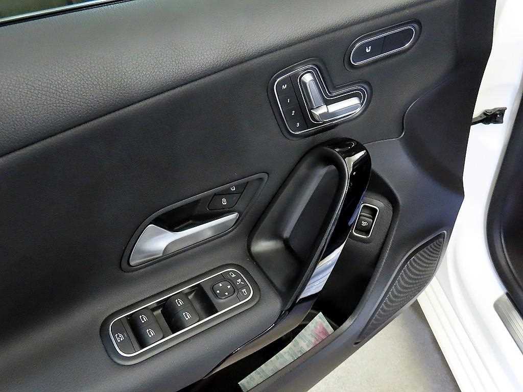 Mercedes Benz A Class 2020 Blanco - Importación desde Corea - HF Imports Iquique - Foto 15