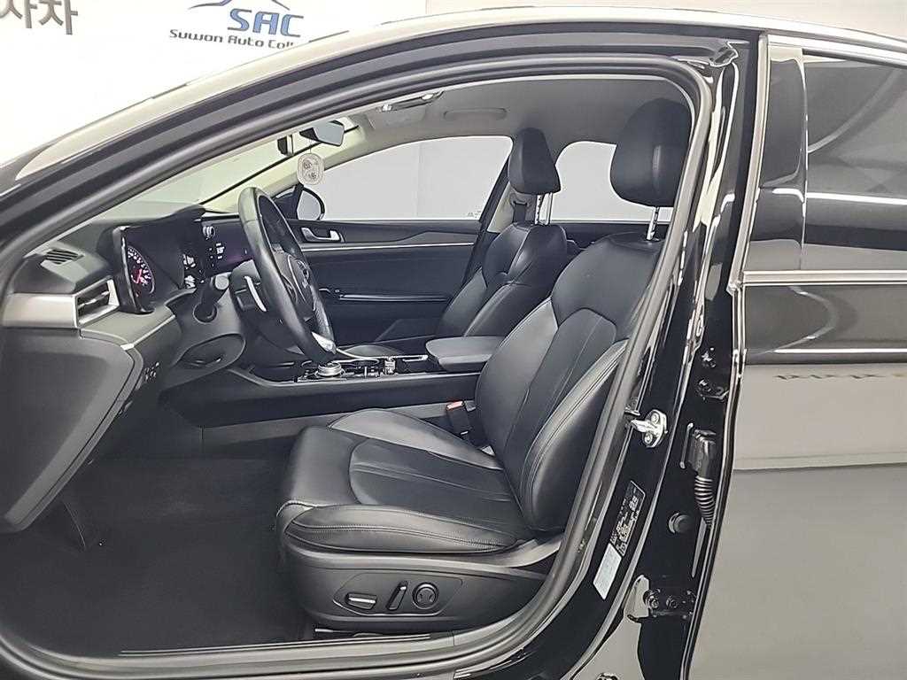 KIA K5 2023 Negro - Importación desde Corea - HF Imports Iquique - Foto 13