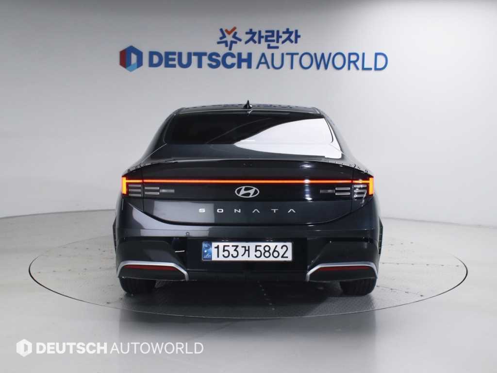 HYUNDAI Sonata - Vista 6