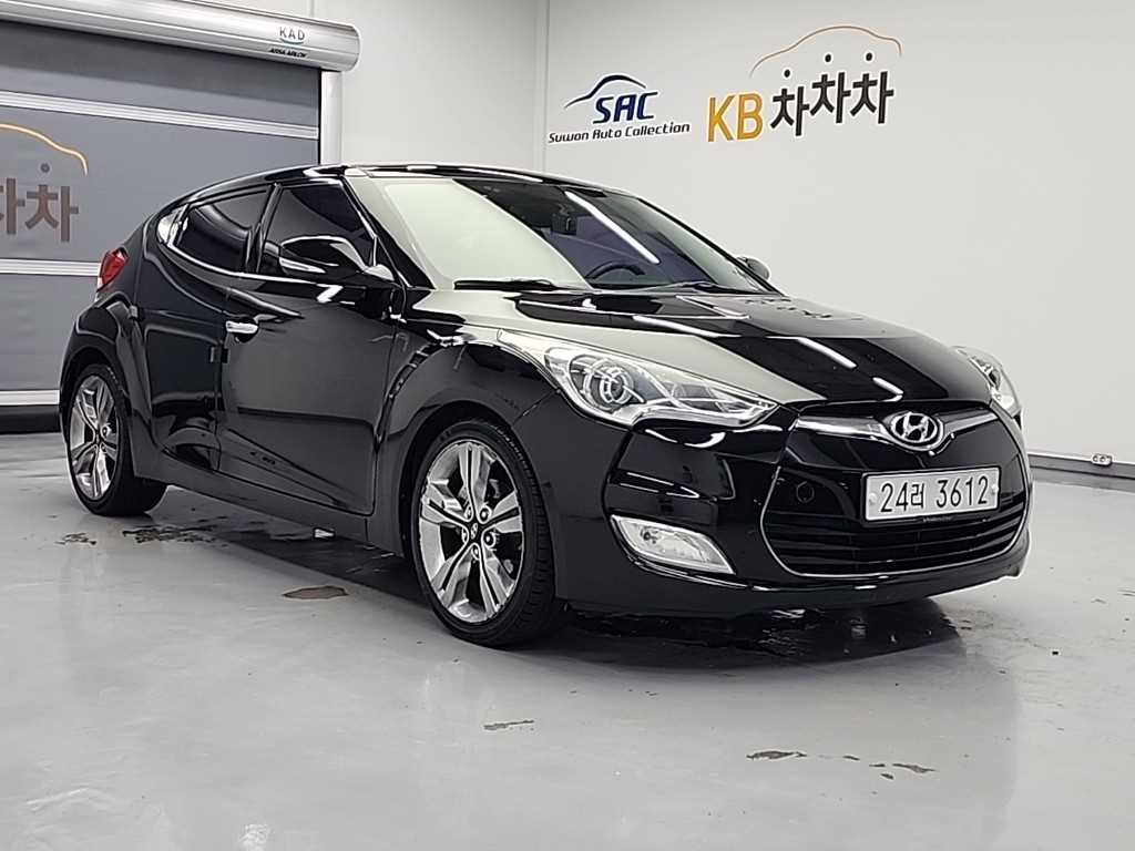 HYUNDAI Veloster - Vista 6