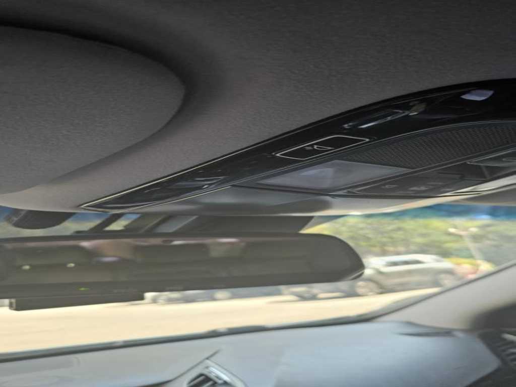HYUNDAI Grandeur - Vista 9