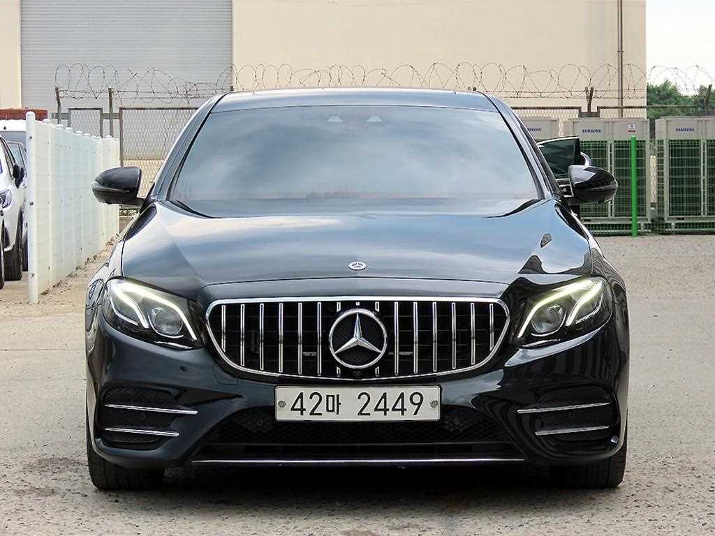 Mercedes Benz E class 2019 Negro - Importación desde Corea - HF Imports Iquique - Foto 1