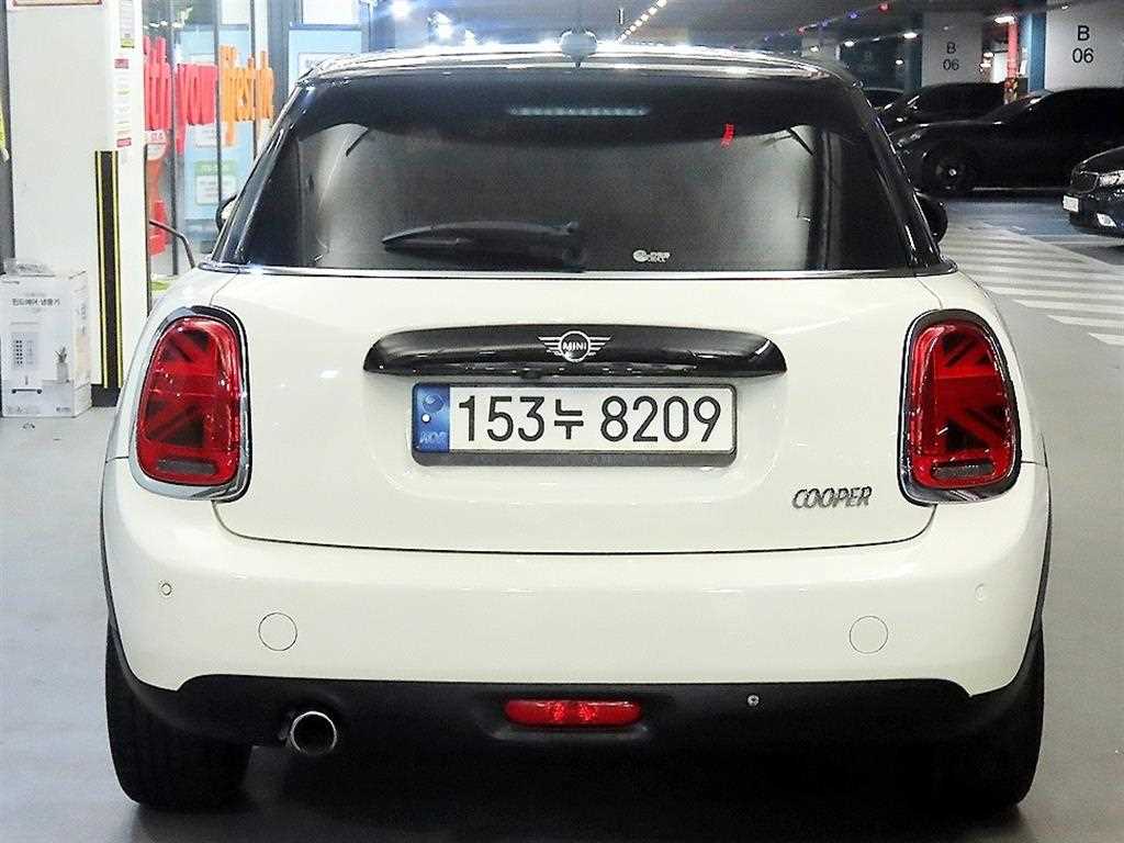 Mini Cooper - Vista 7