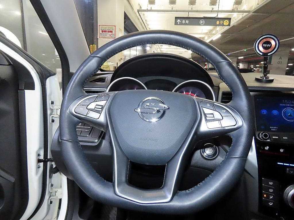 Ssangyong Tivoli - Vista 10